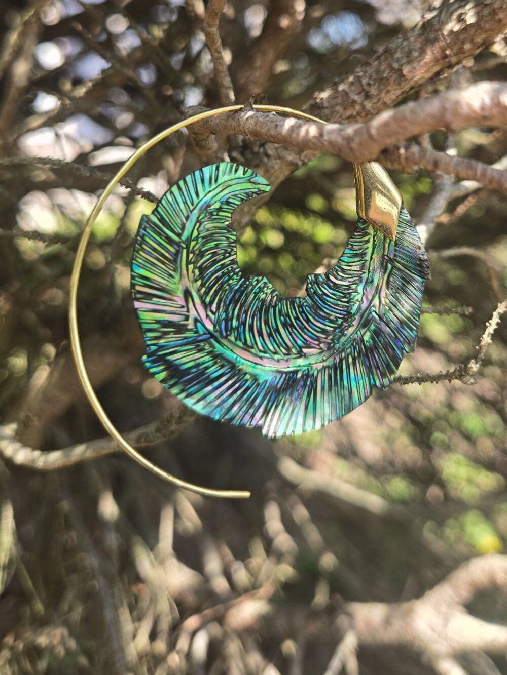 Abalone Sea Shell Hoop Earring (single)